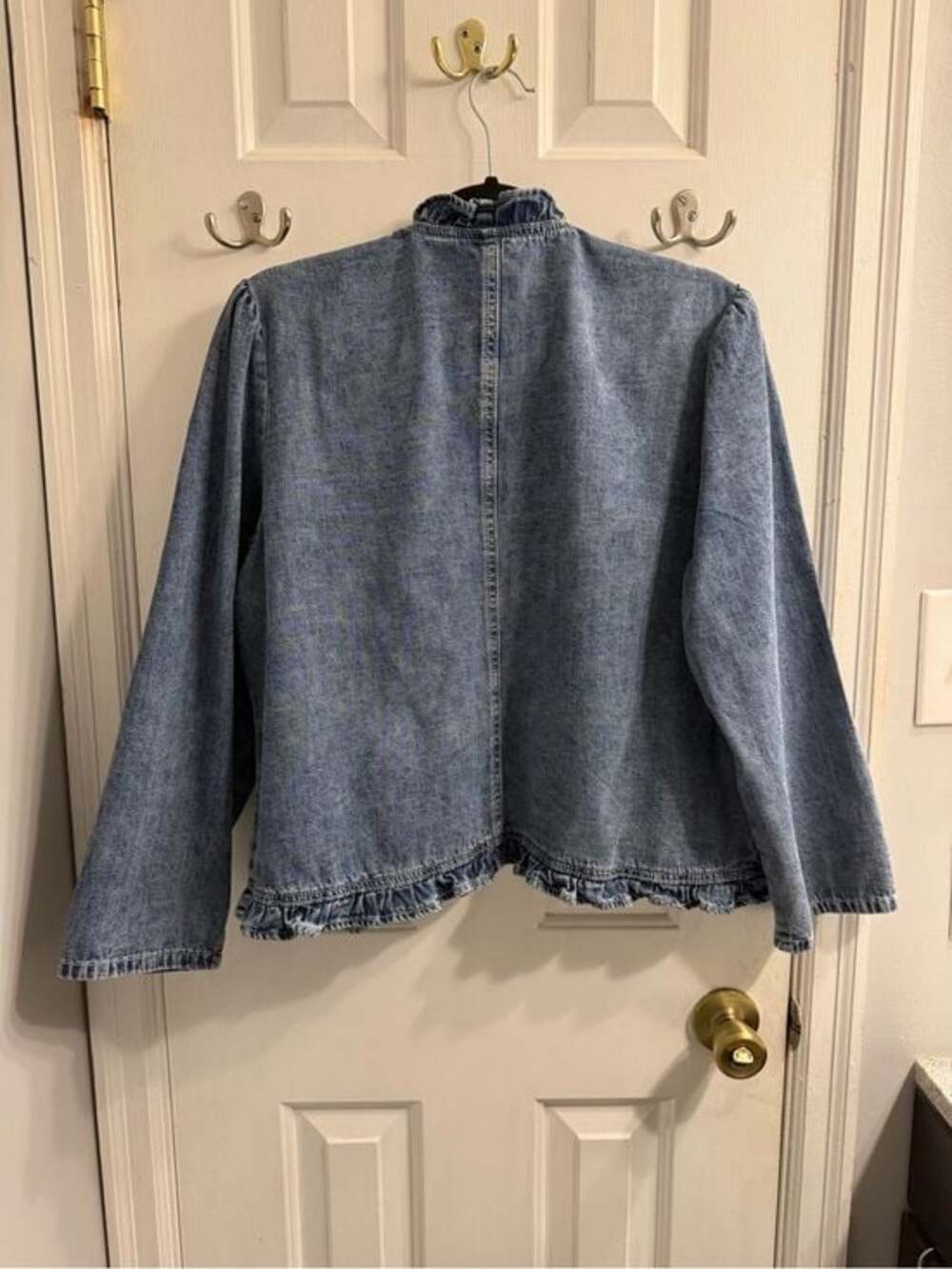 Light Wash Ruffle Denim Jacket XL - Picture 3 of 7